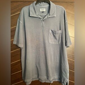 American Eagle Men’s Relaxed Fit Vintage Wash Polo in blue size large